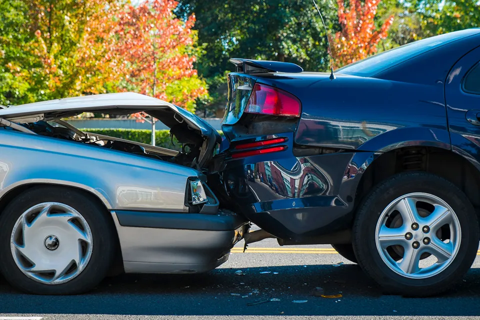 Guide to Collision Car Insurance [2023]