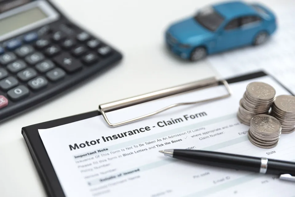 How to File a Car Insurance Claim in 4 Steps